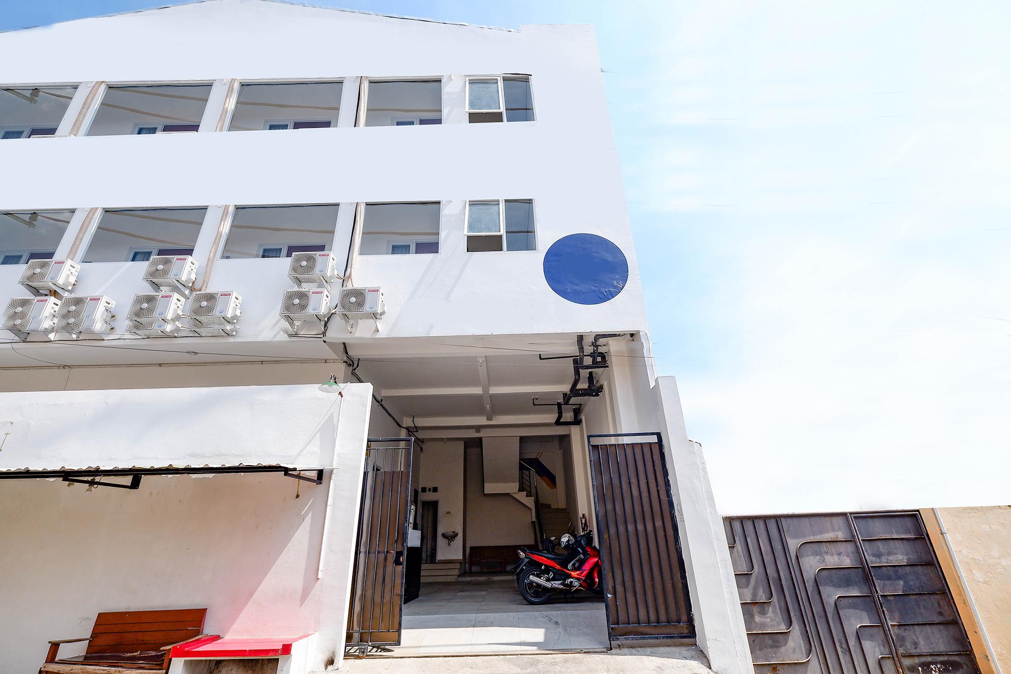 סמאראנג Spot On 2026 Arta Residence מראה חיצוני תמונה